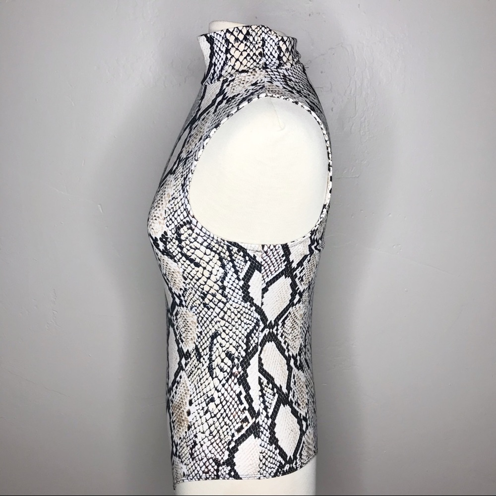 Snake Print Mock Neck Bodysuit - Picture 8 of 8